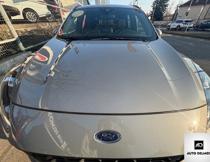 Ford Kuga SUV / Terénní 1,5 l 88 kw