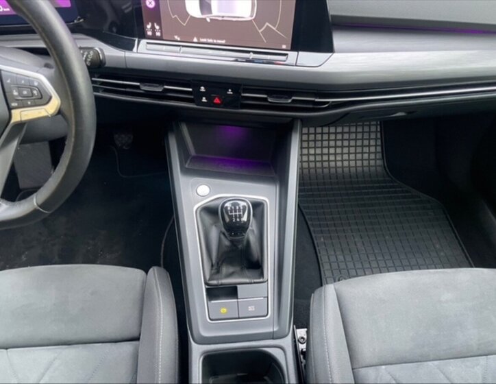 Volkswagen Golf Kombi 2,0 l 110 kw