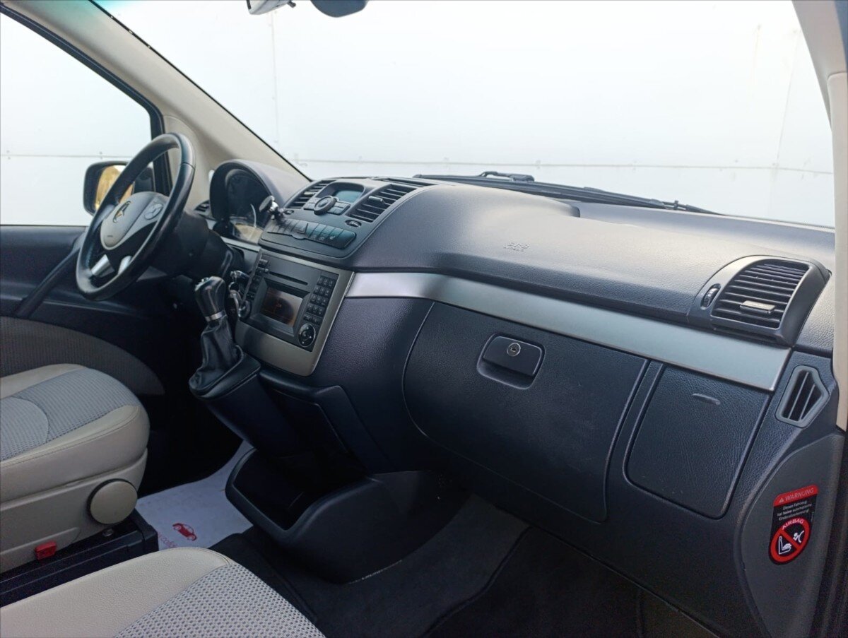 Mercedes-Benz Viano MPV 3,0 l 165 kw