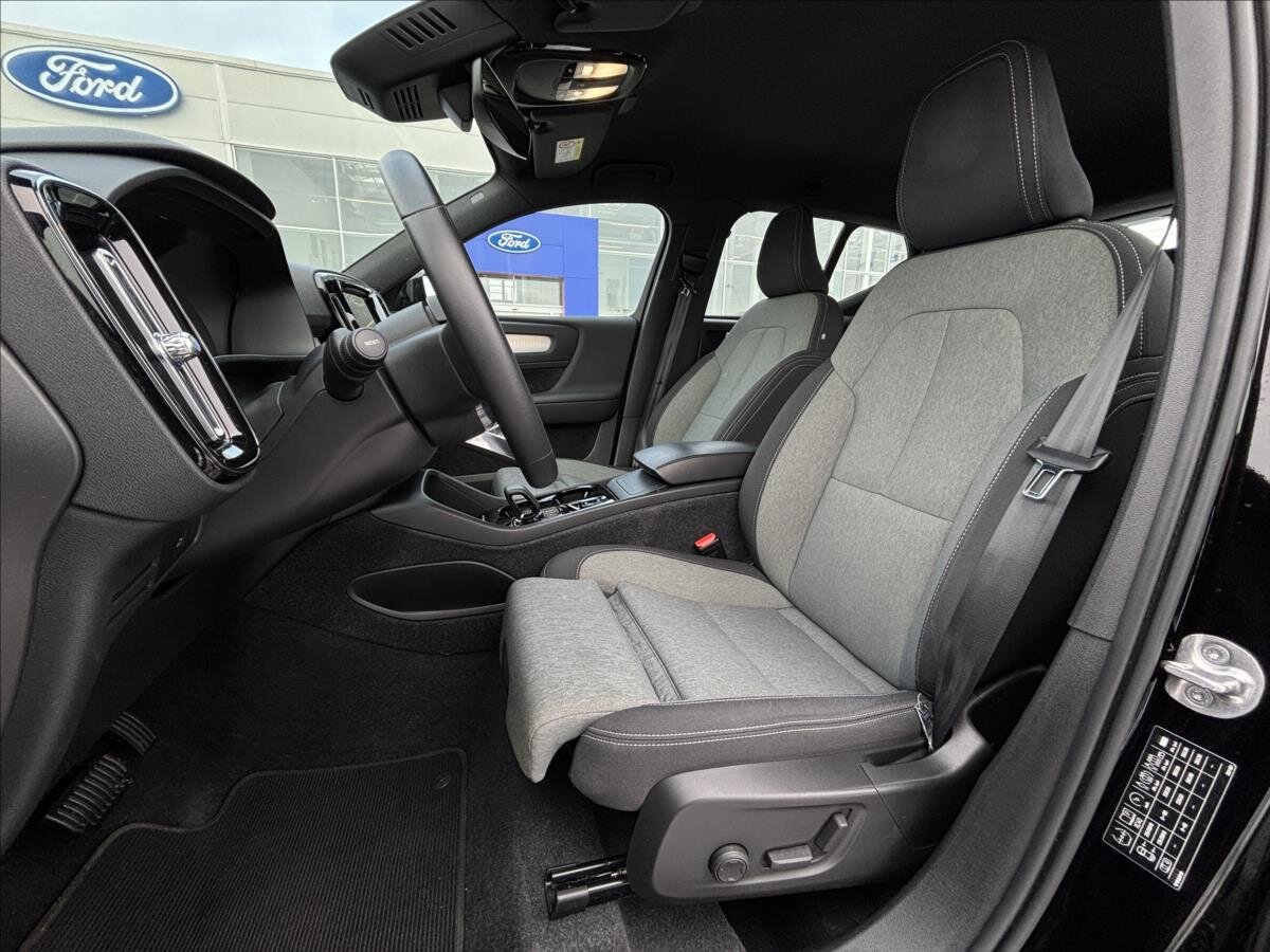 Volvo XC40 Kombi 2,0 l 145 kw