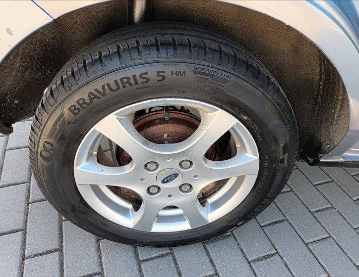 Ford Fusion Hatchback 1,4 l 59 kw