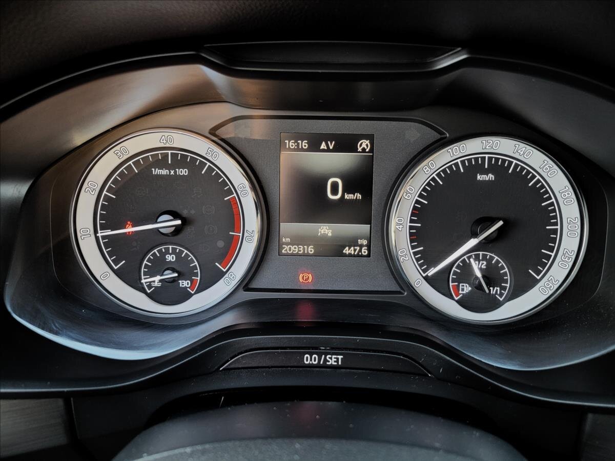 Škoda Kodiaq SUV / Terénní 1,5 l 110 kw