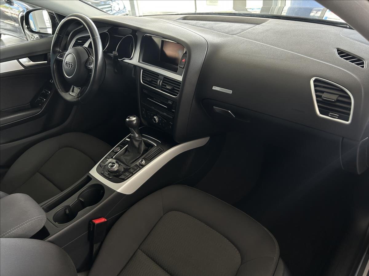 Audi A5 Sedan / Limuzína 2,0 l 140 kw