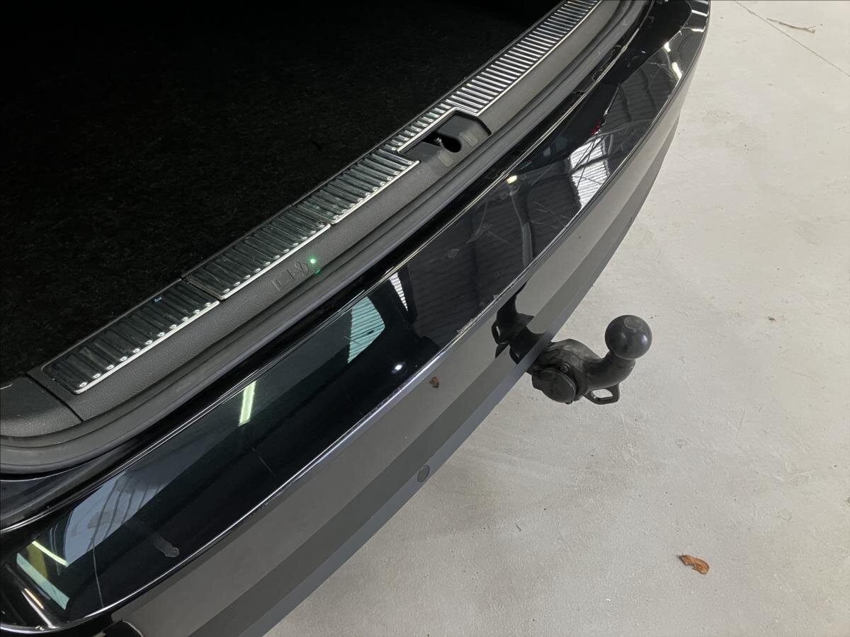 Škoda Superb Kombi 2,0 l 147 kw