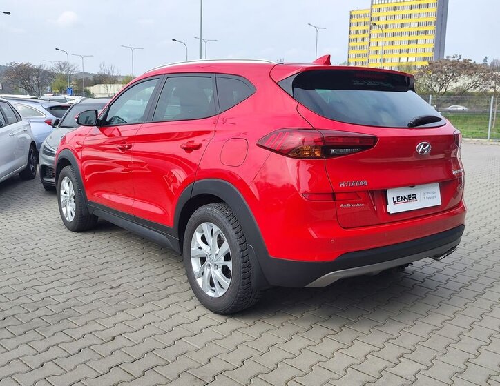 Hyundai Tucson SUV / Terénní 1,6 l 100 kw