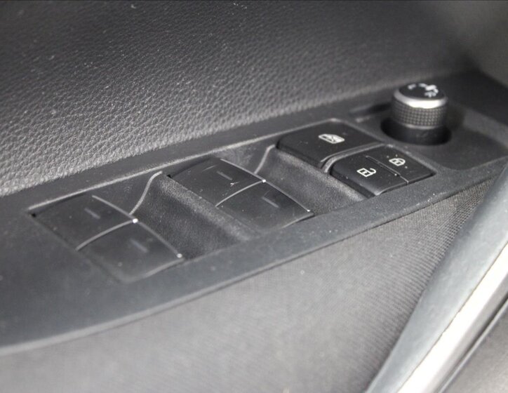 Toyota Corolla Hatchback 1,2 l 85 kw