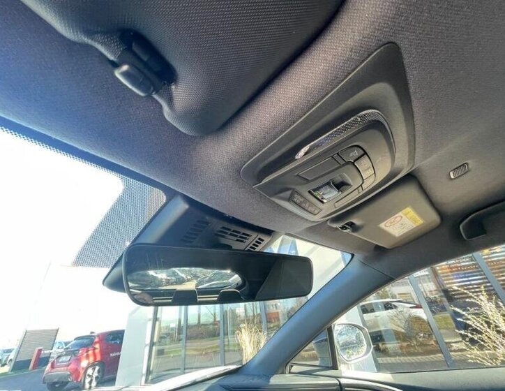 Toyota C-HR SUV / Terénní 2,0 l 112 kw