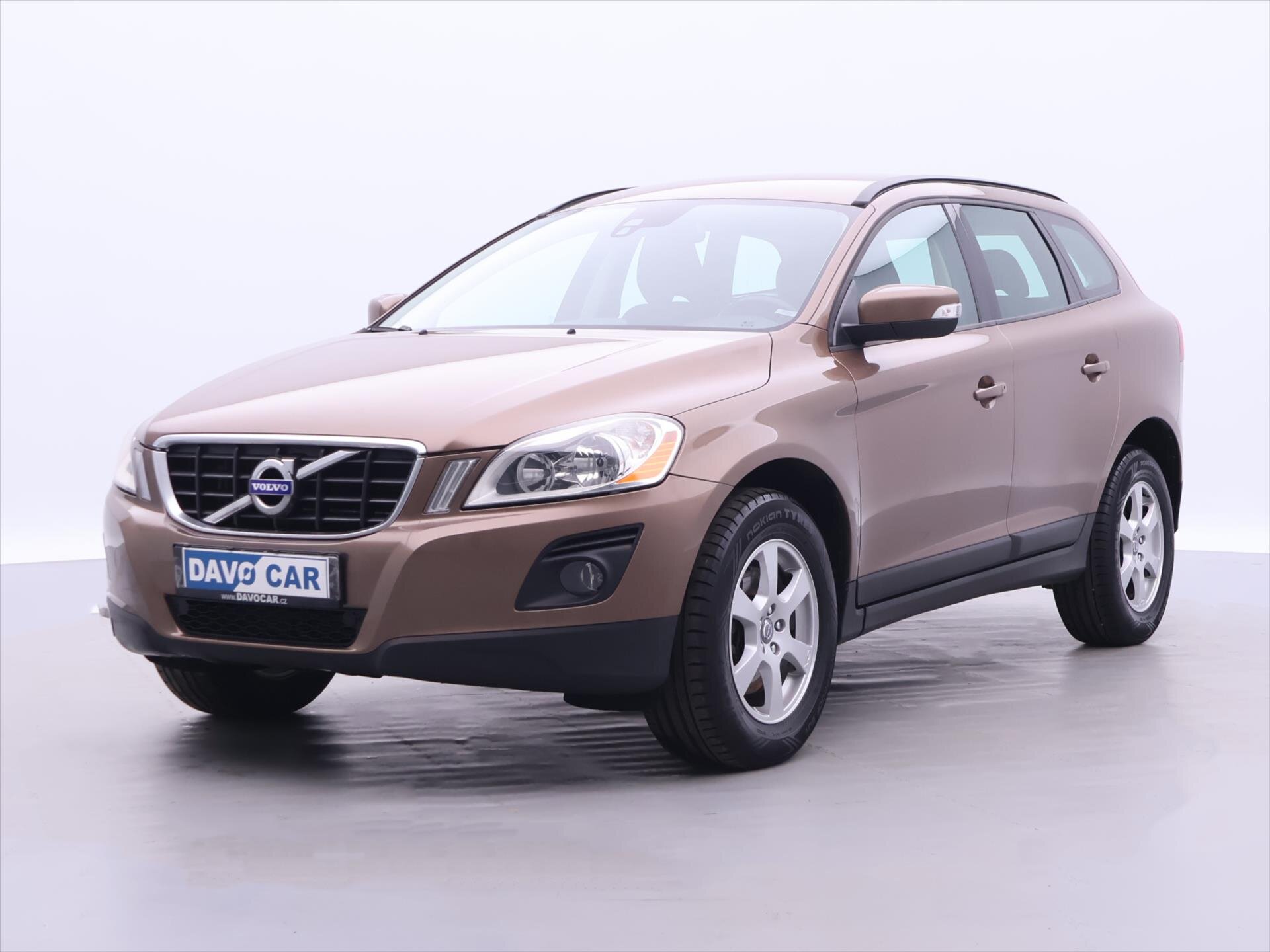 Volvo XC60 SUV 5,2 l 151 kw