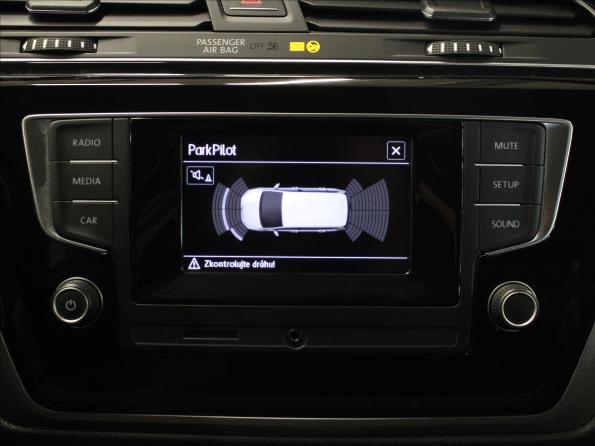 Volkswagen Touran MPV 1,2 l 81 kw