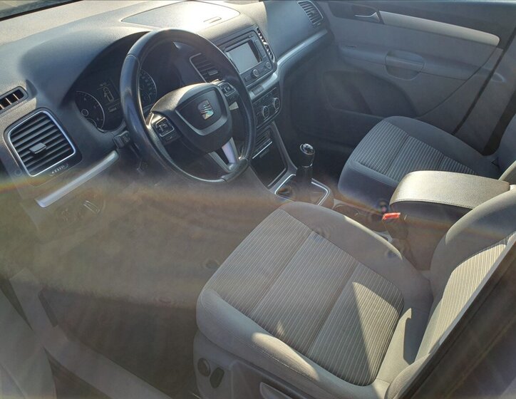 Seat Alhambra MPV 2,0 l 103 kw