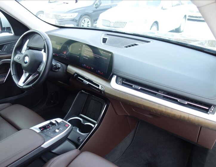 BMW X1 SUV 2,0 l 110 kw