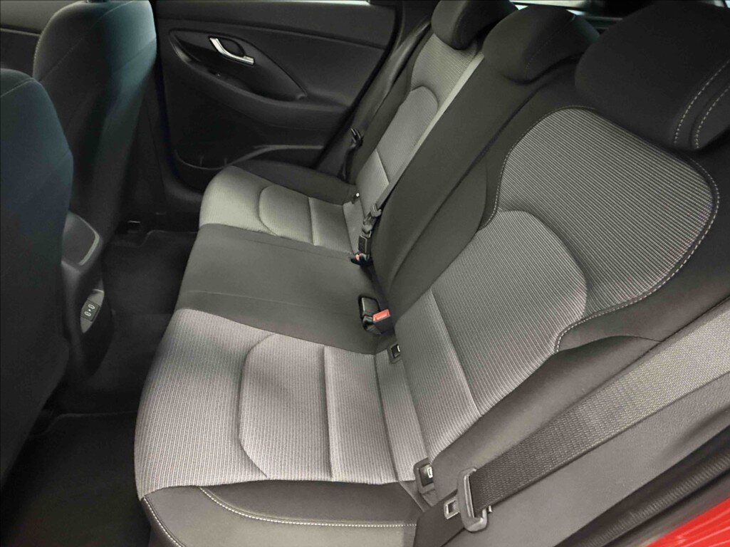 Hyundai i30 Kombi 998,0 73 kw