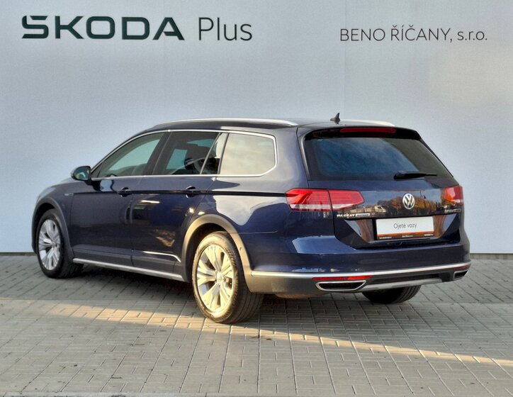 Volkswagen Passat 14