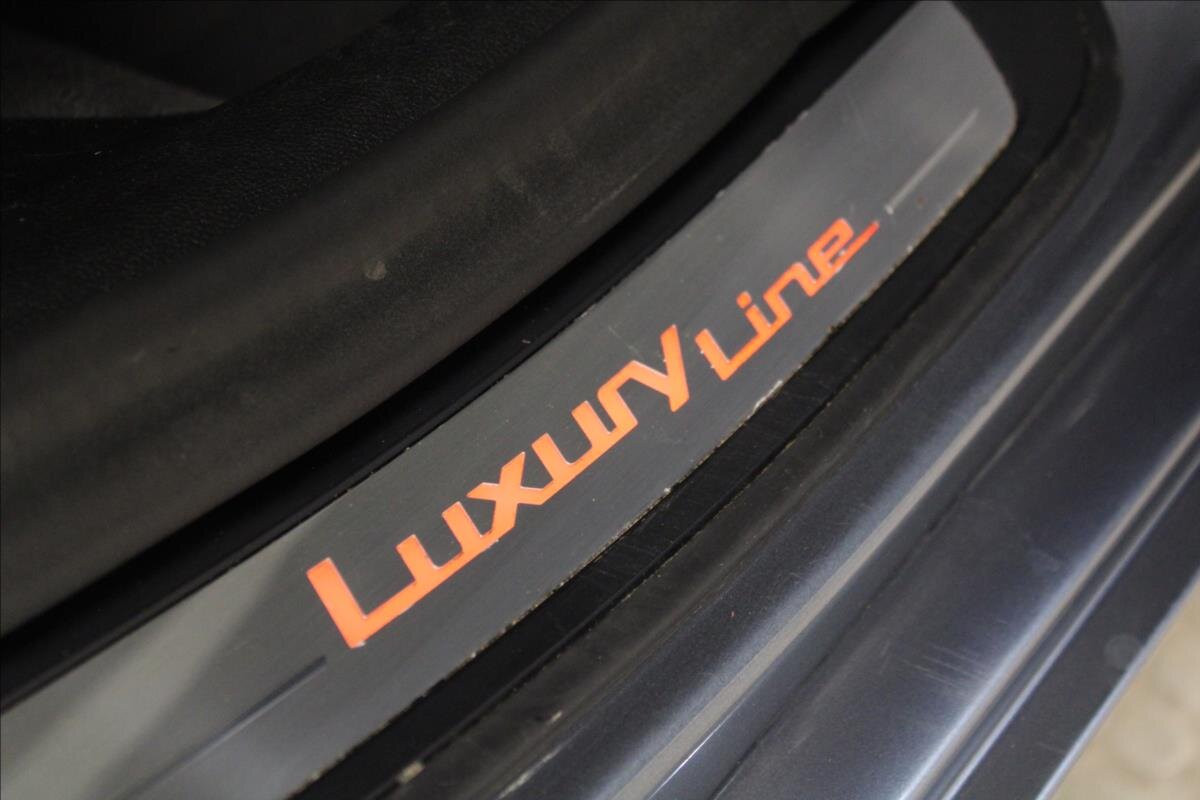 BMW Řada 5 Kombi 2,0 l 140 kw