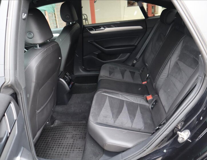 Volkswagen Arteon Hatchback 2,0 l 140 kw