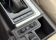 Toyota Land Cruiser 21