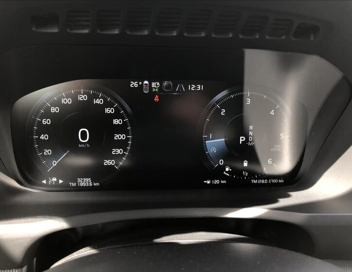 Volvo XC90 SUV / Terénní 2,0 l 173 kw