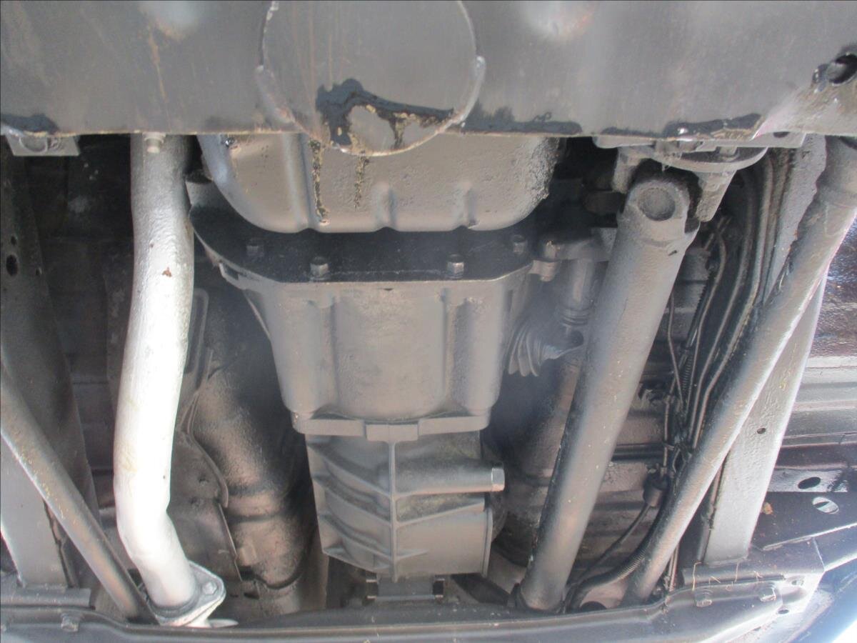 Mitsubishi Pajero SUV / Terénní 2,5 l 70 kw