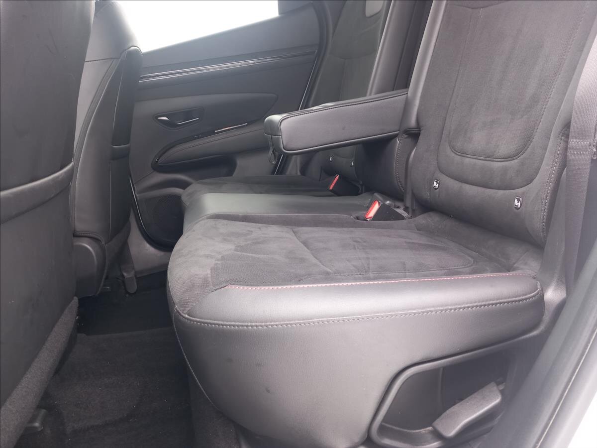 Hyundai Tucson SUV 1,6 l 110 kw