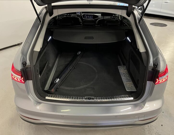 Audi A6 Allroad Kombi 3,0 l 210 kw