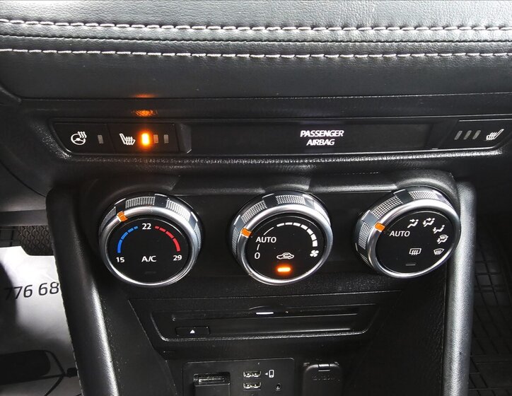 Mazda CX-3 Kombi 2,0 l 89 kw