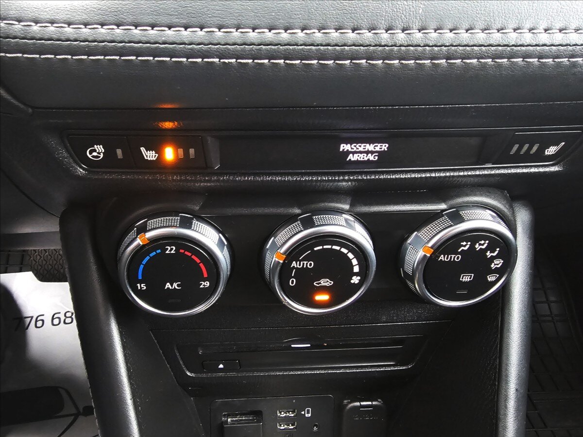 Mazda CX-3 Kombi 2,0 l 89 kw