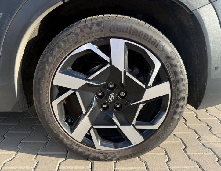 Hyundai Santa Fe SUV / Terénní 2,2 l 148 kw