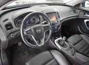 Opel Insignia 9