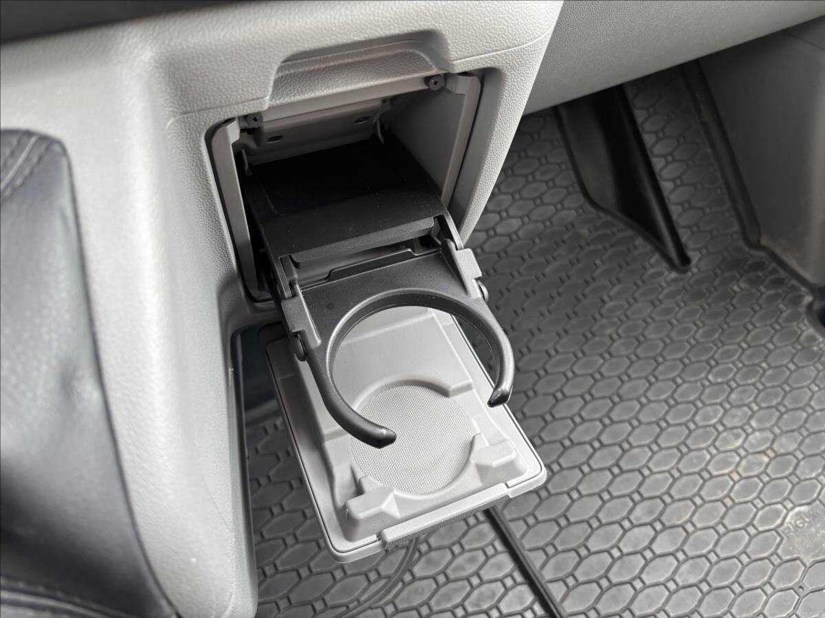 Ford Transit Custom Skříň 2,0 l 100 kw