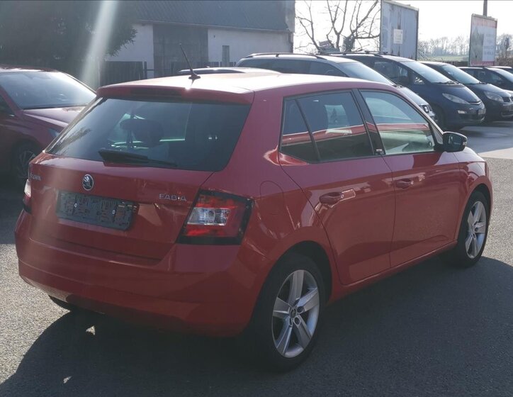 Škoda Fabia Hatchback 1,2 l 66 kw