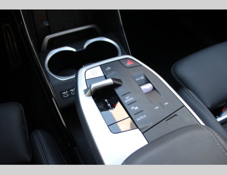 BMW X1 SUV 2,0 l 145 kw