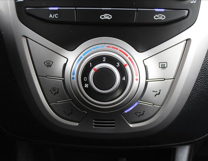 Hyundai ix20 Hatchback 1,4 l 66 kw