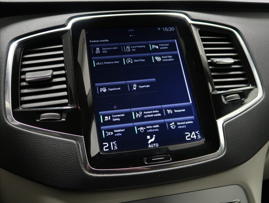 Volvo XC90 SUV 2,0 l 173 kw