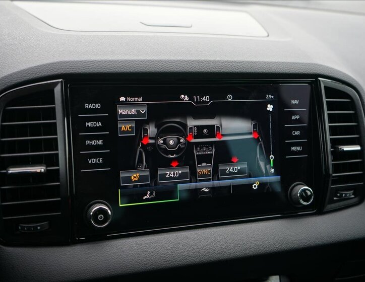 Škoda Karoq SUV / Terénní 1,5 l 110 kw