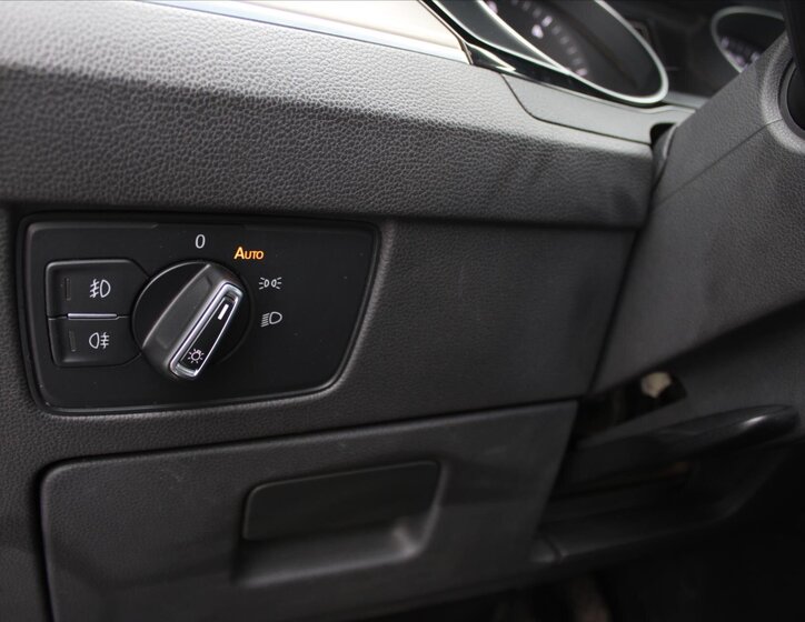 Volkswagen Passat 28