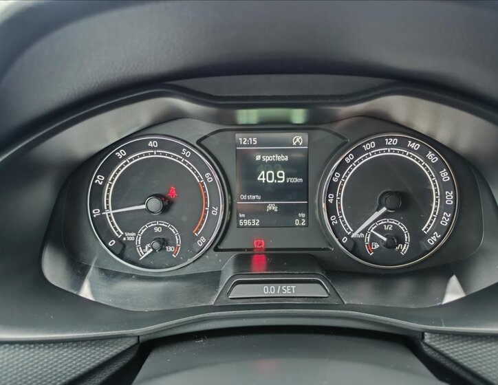 Škoda Kamiq SUV 999,0 70 kw