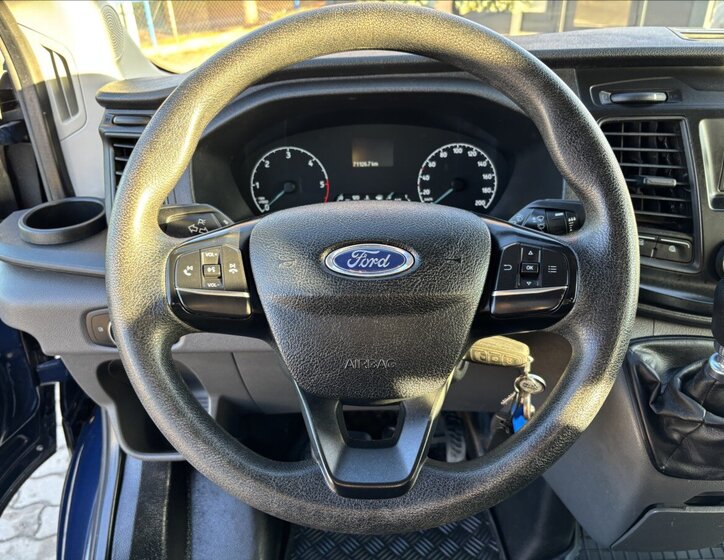 Ford Transit 10