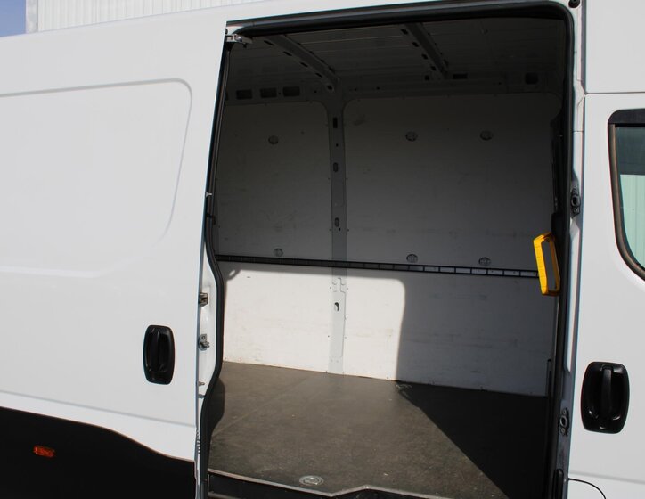 Iveco Daily Užitková 3,0 l 118 kw