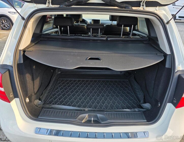 Mercedes-Benz Třídy B Kombi 2,1 l 100 kw