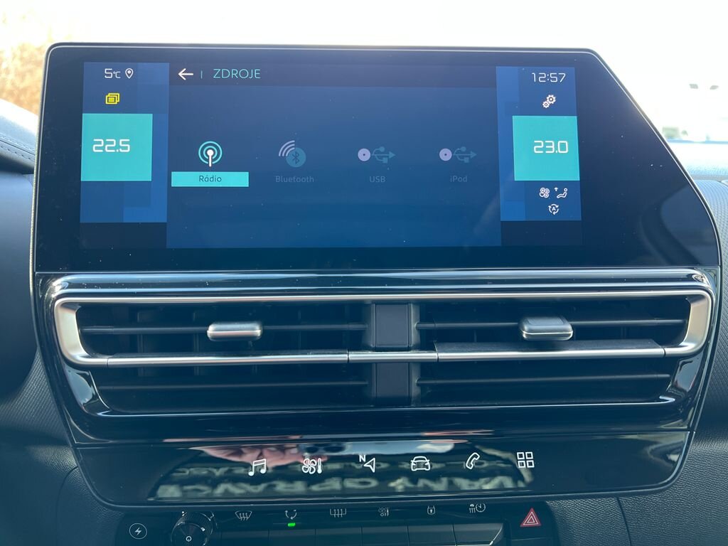 Citroën C5 Aircross SUV 1,6 l 133 kw