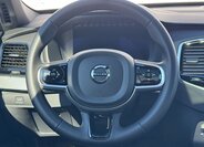 Volvo XC90 SUV 2,0 l 173 kw