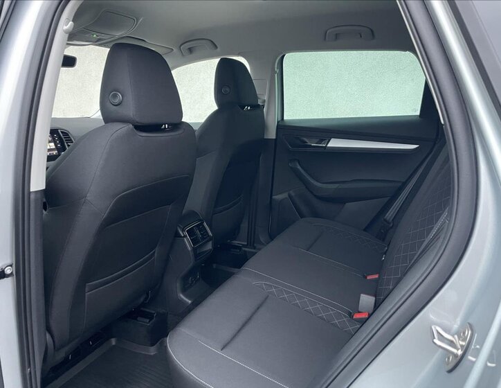 Škoda Karoq SUV 999,0 81 kw