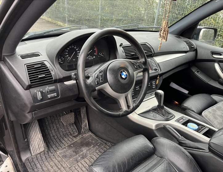 BMW X5 SUV / Terénní 2,9 l 135 kw