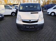 Opel Vivaro 11
