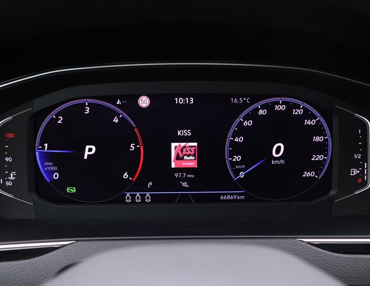 Volkswagen Passat 17