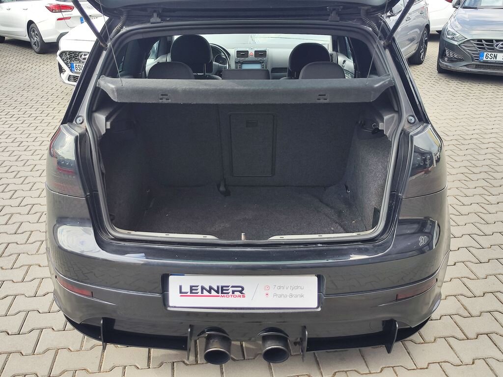 Volkswagen Golf Hatchback 2,0 l 147 kw