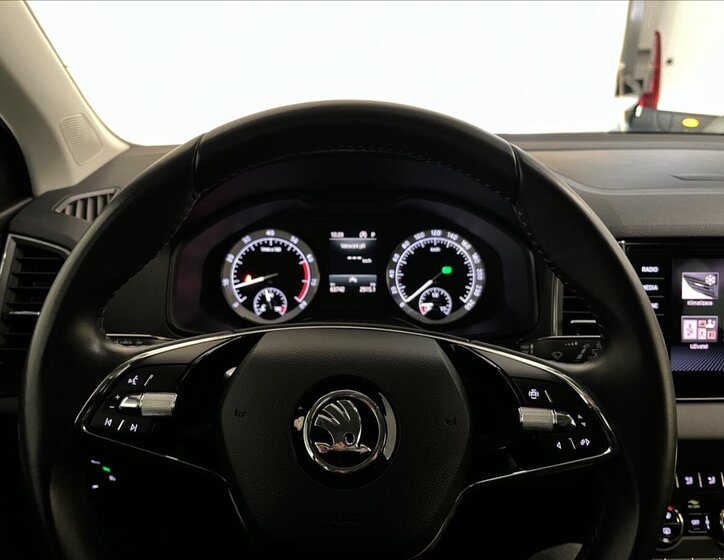 Škoda Karoq SUV / Terénní 1,5 l 110 kw