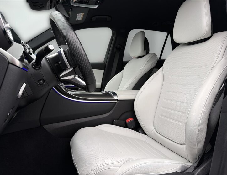 Mercedes-Benz GLC SUV / Terénní 2,0 l 145 kw
