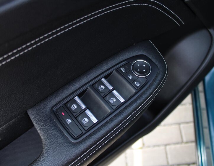 Renault Arkana SUV / Terénní 1,6 l 120 kw