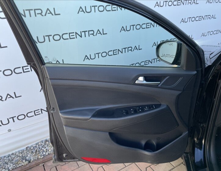 Hyundai Tucson SUV / Terénní 2,0 l 136 kw